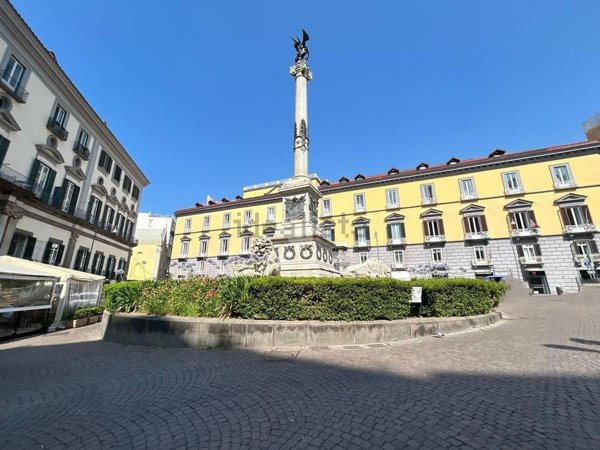 appartamento in vendita a Napoli in zona San Ferdinando