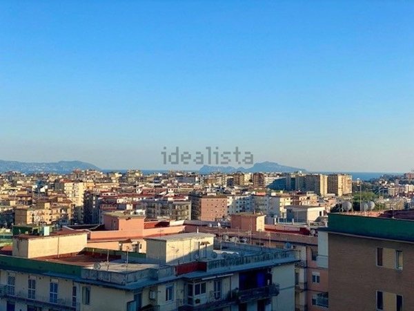 appartamento in vendita a Napoli in zona Arenella
