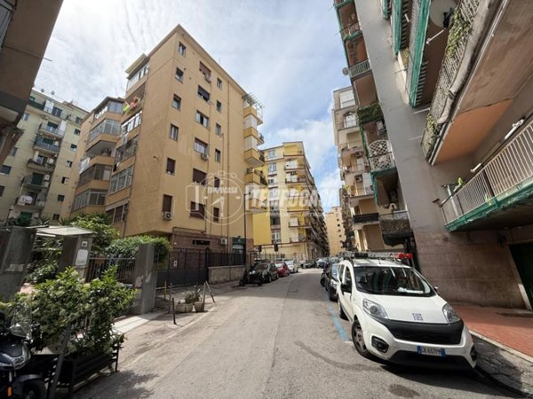 appartamento in vendita a Napoli in zona Vomero