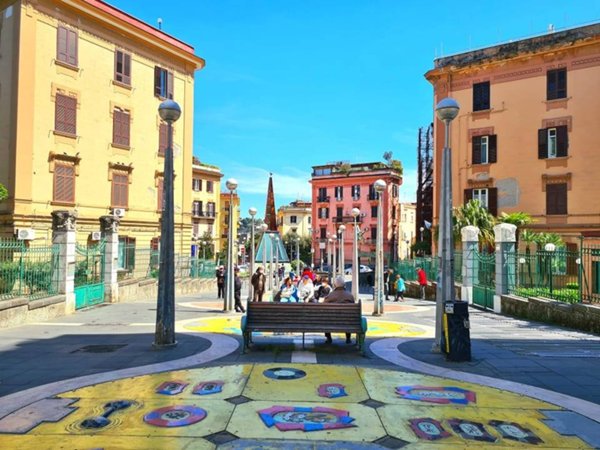 appartamento in vendita a Napoli in zona Stella