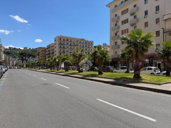 appartamento in vendita a Napoli in zona Fuorigrotta