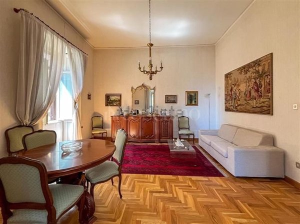 appartamento in vendita a Napoli in zona Pendino / San Giuseppe