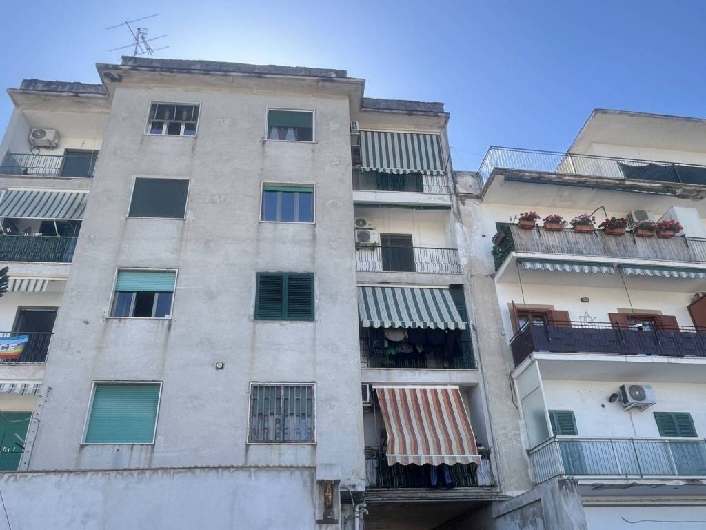 appartamento in vendita a Napoli in zona San Giovanni a Teduccio