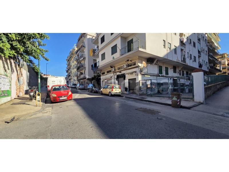 appartamento in vendita a Napoli in zona Bagnoli