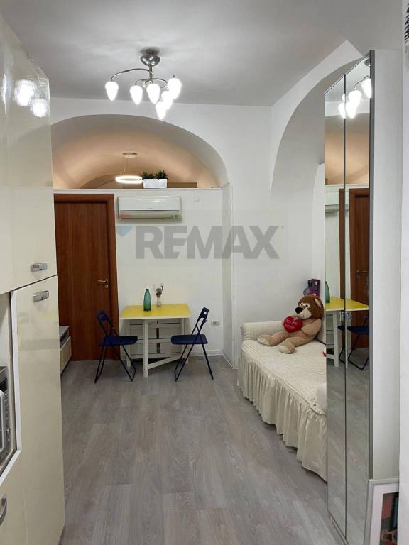 appartamento in vendita a Napoli in zona Capodichino