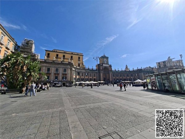 appartamento in vendita a Napoli in zona Montecalvario