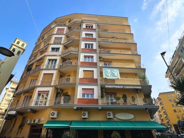 appartamento in vendita a Napoli in zona Arenella