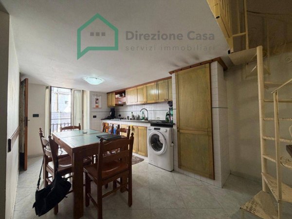 appartamento in vendita a Napoli in zona Pendino / San Giuseppe
