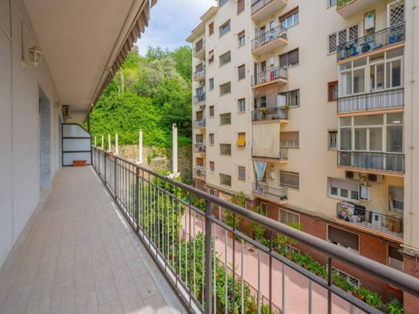 appartamento in vendita a Napoli in zona Bagnoli