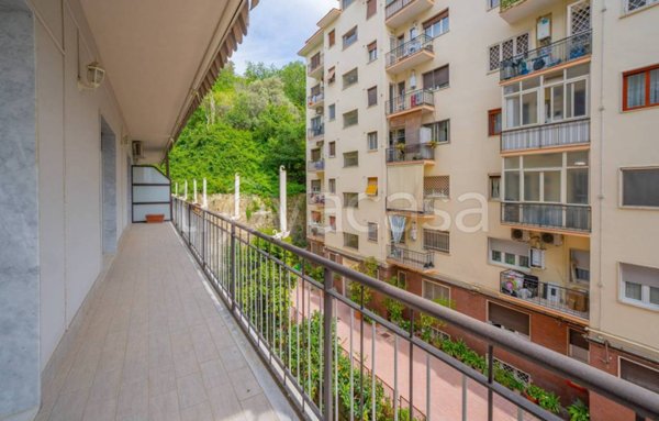 appartamento in vendita a Napoli in zona Bagnoli