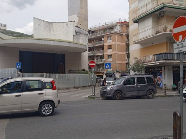 appartamento in vendita a Napoli in zona Pianura