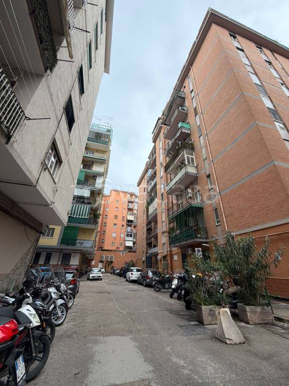 appartamento in vendita a Napoli in zona Fuorigrotta