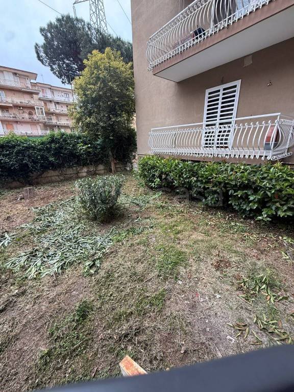 appartamento in vendita a Napoli in zona Pianura