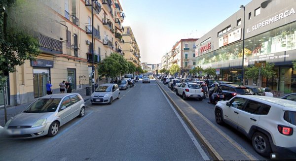 appartamento in vendita a Napoli in zona Vicaria