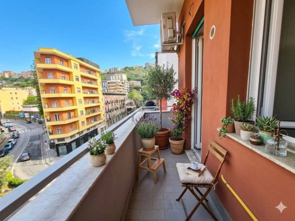 appartamento in vendita a Napoli in zona Fuorigrotta