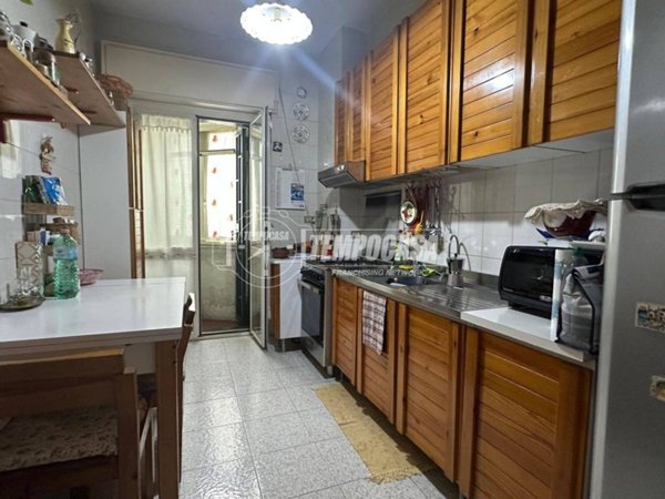 appartamento in vendita a Napoli in zona Fuorigrotta