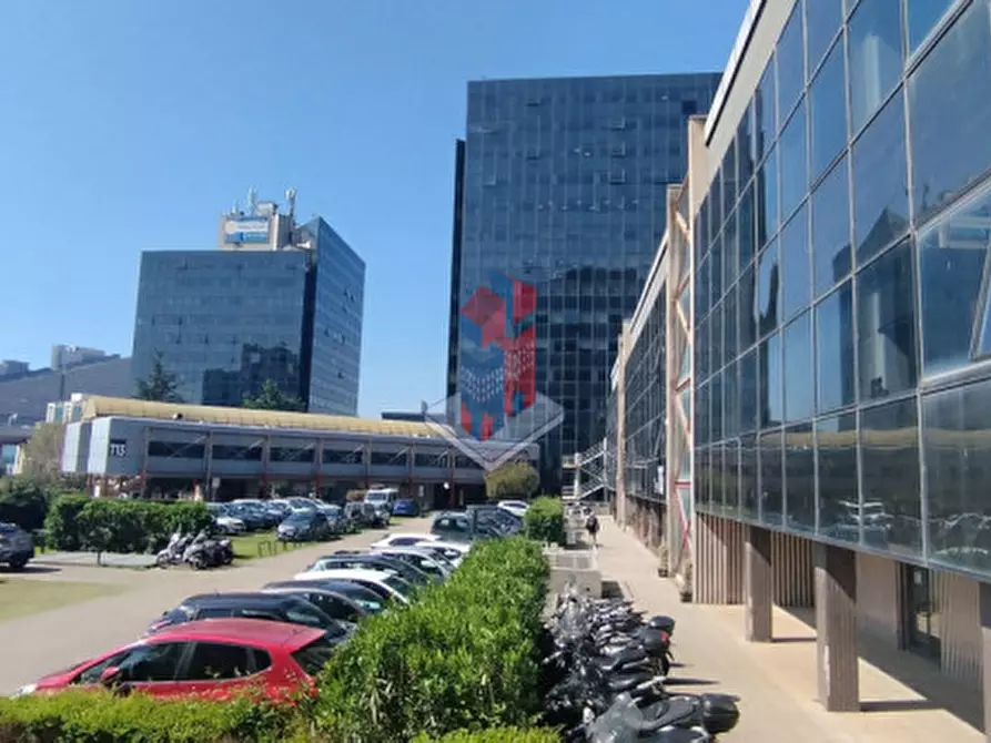 ufficio in vendita a Napoli in zona Poggioreale