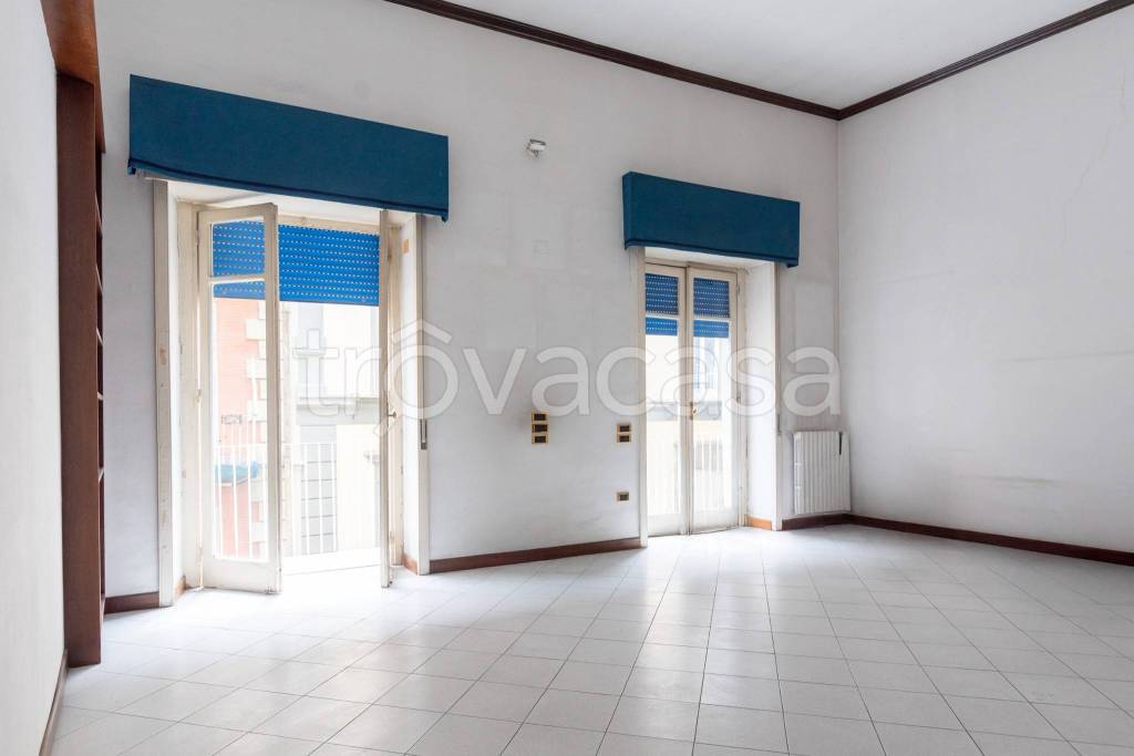 appartamento in vendita a Napoli in zona San Ferdinando