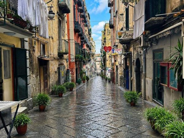 appartamento in vendita a Napoli
