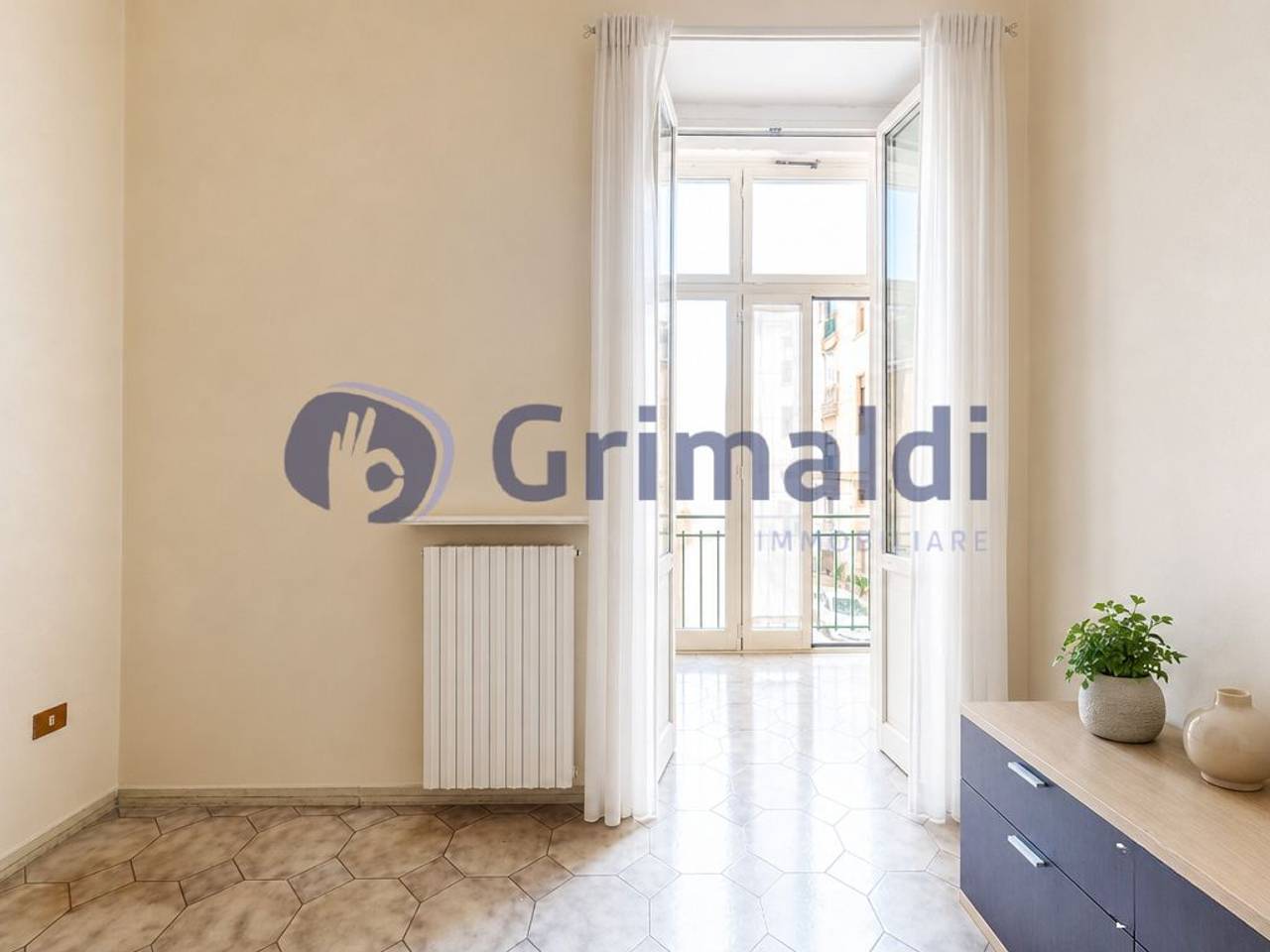 appartamento in vendita a Napoli in zona Pendino / San Giuseppe