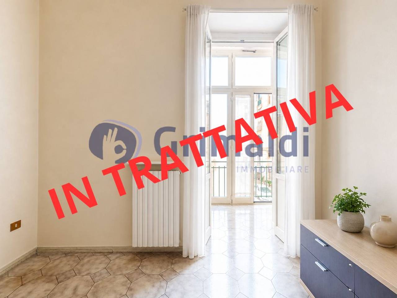 appartamento in vendita a Napoli in zona Vicaria