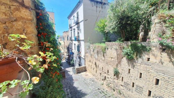appartamento in vendita a Napoli in zona Vomero