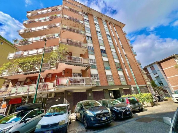 appartamento in vendita a Napoli in zona Vomero