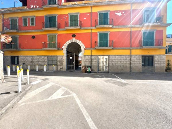 appartamento in vendita a Napoli in zona Chiaiano