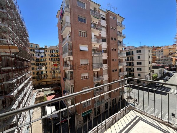 appartamento in vendita a Napoli in zona Arenella