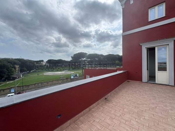 appartamento in vendita a Napoli