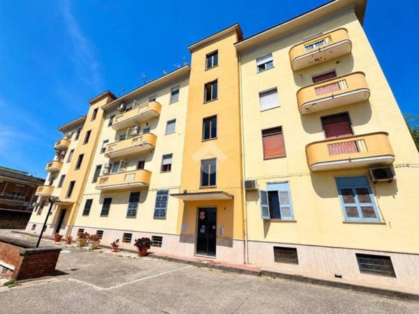 appartamento in vendita a Napoli in zona Zona Industriale-Ferrovia