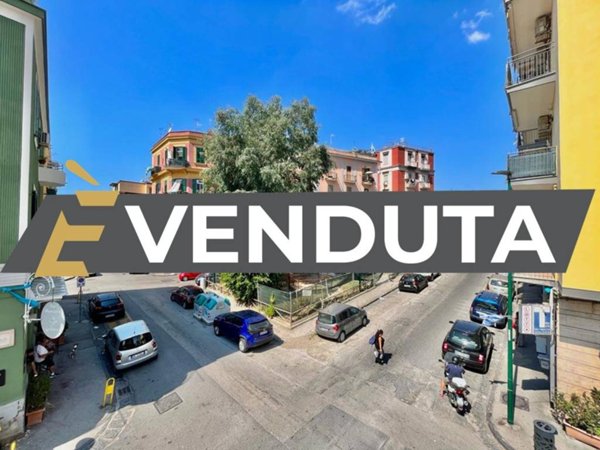 appartamento in vendita a Napoli in zona Bagnoli