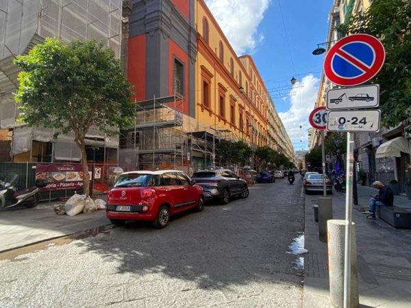 appartamento in vendita a Napoli in zona Pendino / San Giuseppe