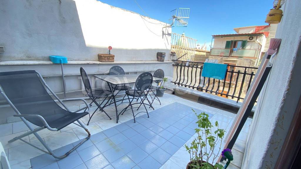 appartamento in vendita a Napoli in zona Pendino / San Giuseppe