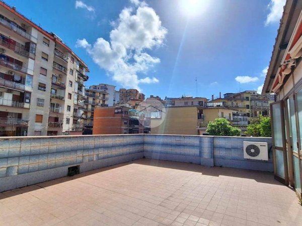 appartamento in vendita a Napoli in zona Avvocata