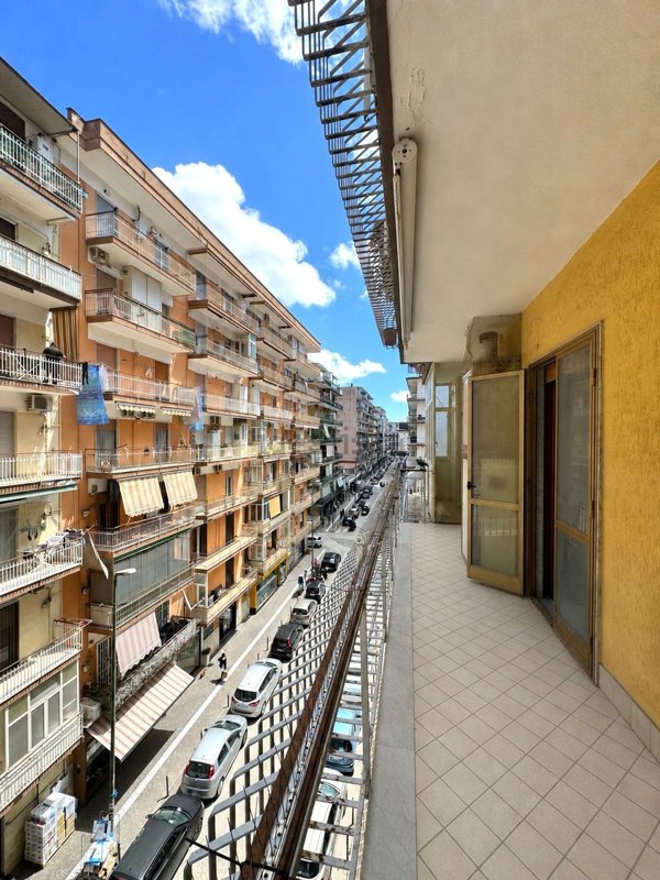 appartamento in vendita a Napoli in zona Pianura