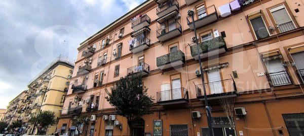 appartamento in vendita a Napoli in zona Vicaria