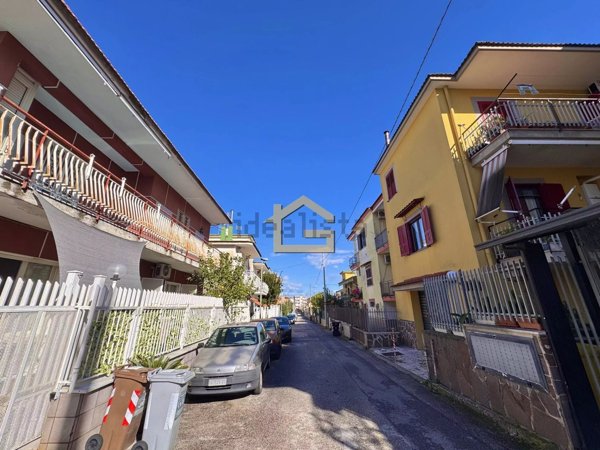 appartamento in vendita a Napoli in zona Chiaiano