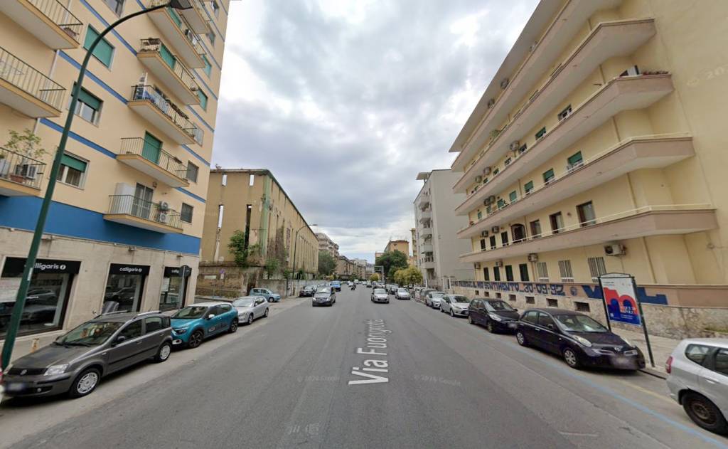 appartamento in vendita a Napoli in zona Fuorigrotta