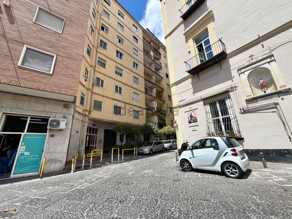 appartamento in vendita a Napoli