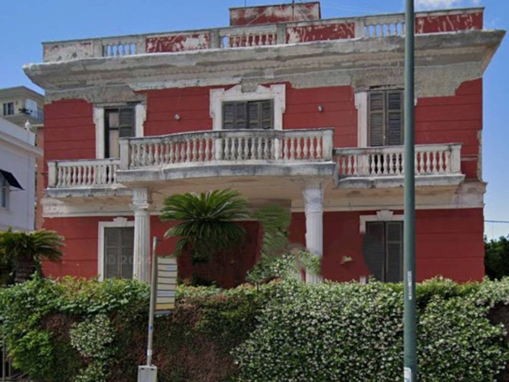 casa indipendente in vendita a Napoli in zona Posillipo