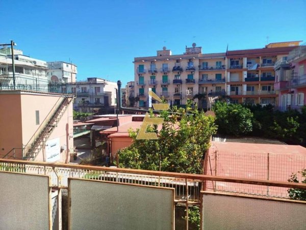 appartamento in vendita a Napoli in zona Pianura