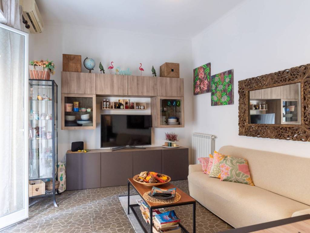 appartamento in vendita a Napoli