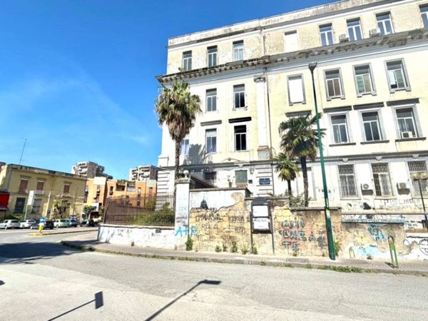 appartamento in vendita a Napoli in zona Piscinola