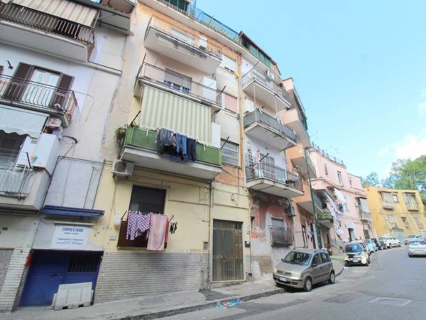 appartamento in vendita a Napoli in zona Piscinola