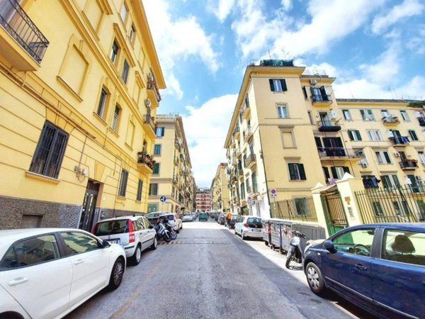 appartamento in vendita a Napoli