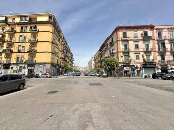 appartamento in vendita a Napoli in zona Capodichino