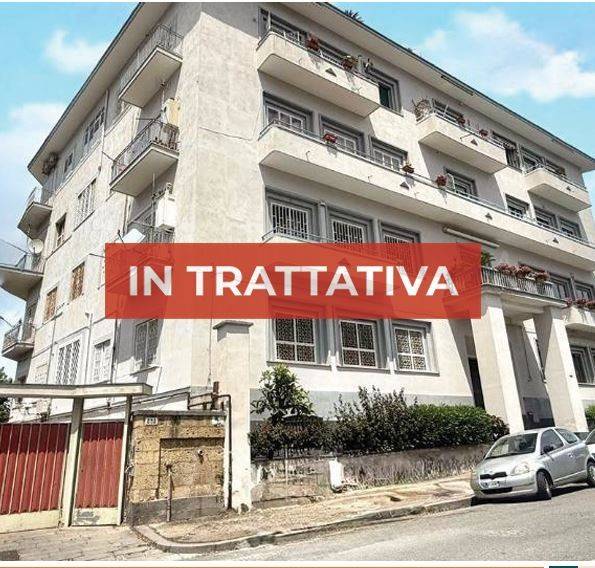 appartamento in vendita a Napoli in zona Posillipo