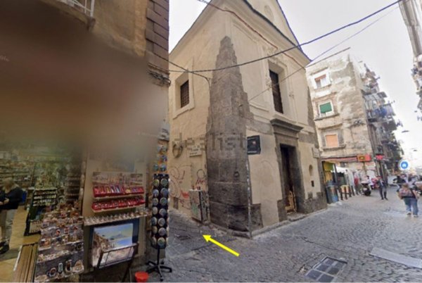 appartamento in vendita a Napoli in zona Pendino / San Giuseppe