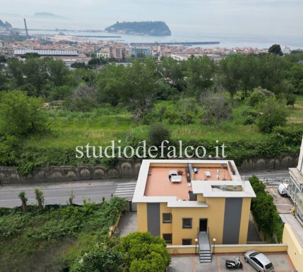 casa indipendente in vendita a Napoli in zona Bagnoli